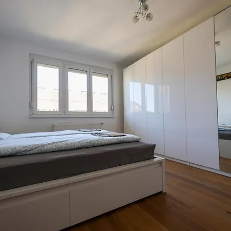 M52 Buda By Danube & Castle View Apartament Budapeszt