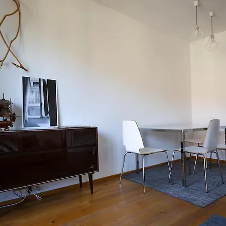 M52 Buda By Danube & Castle View *